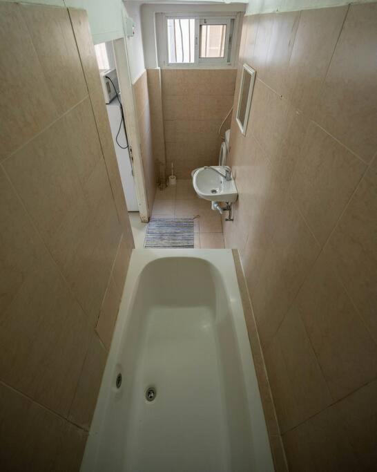 1 Bedroom Apartment, 20 Steps From The Apartment